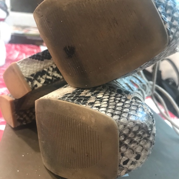 MIA Jillie Snakeskin Womens Platform Size 6.5 - Picture 6 of 6